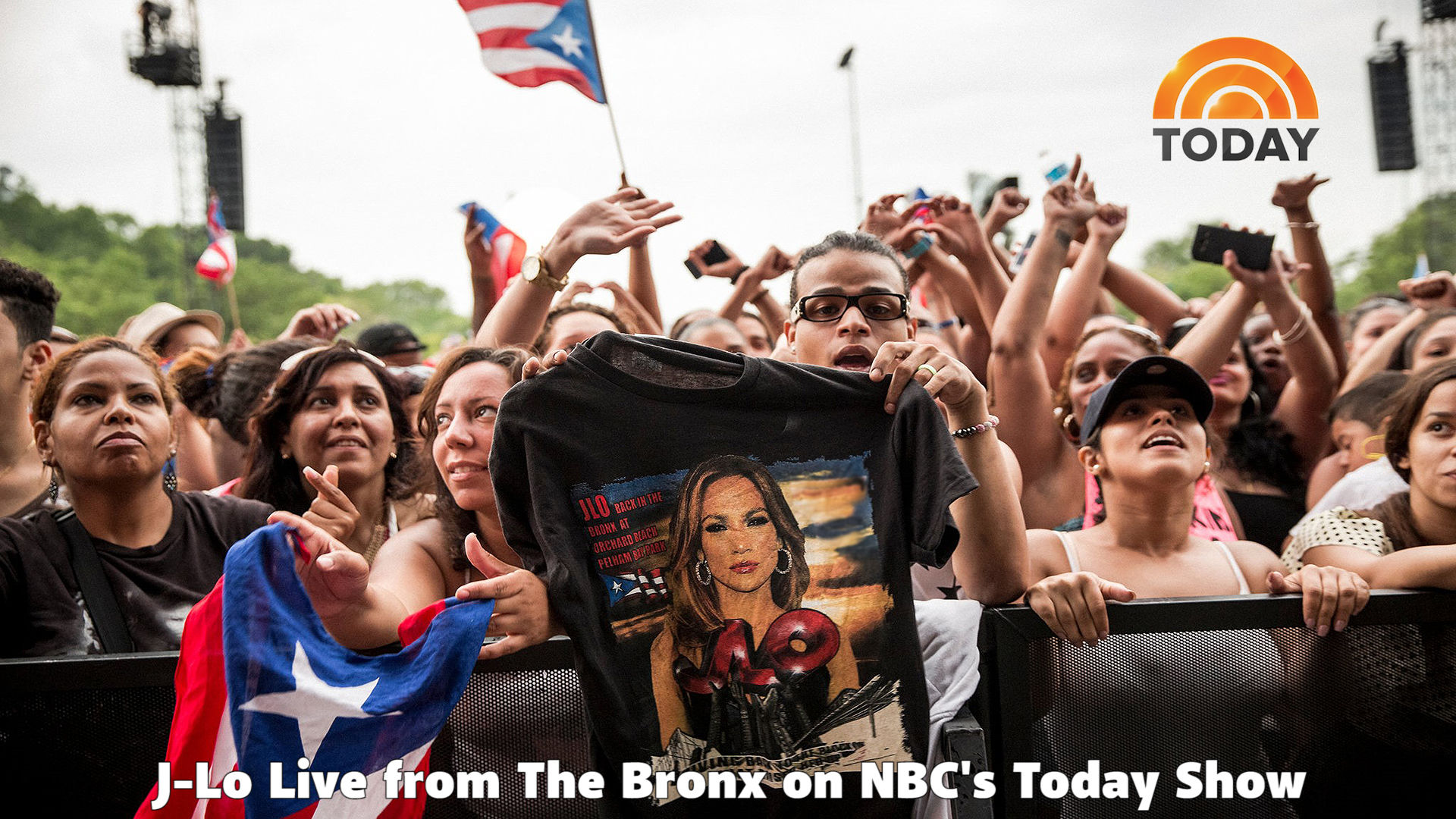 Jennifer Lopez Live from The Bronx on NBC's Today Show (2003)