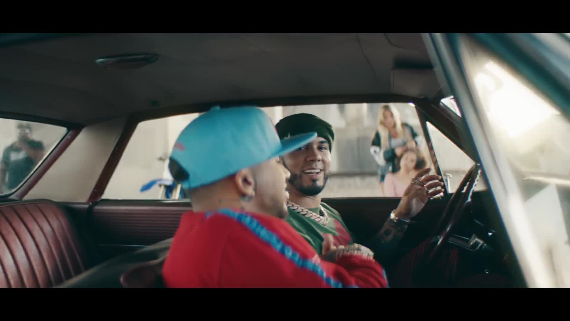 Gan-Ga Remix con Anuel AA [Official Video]